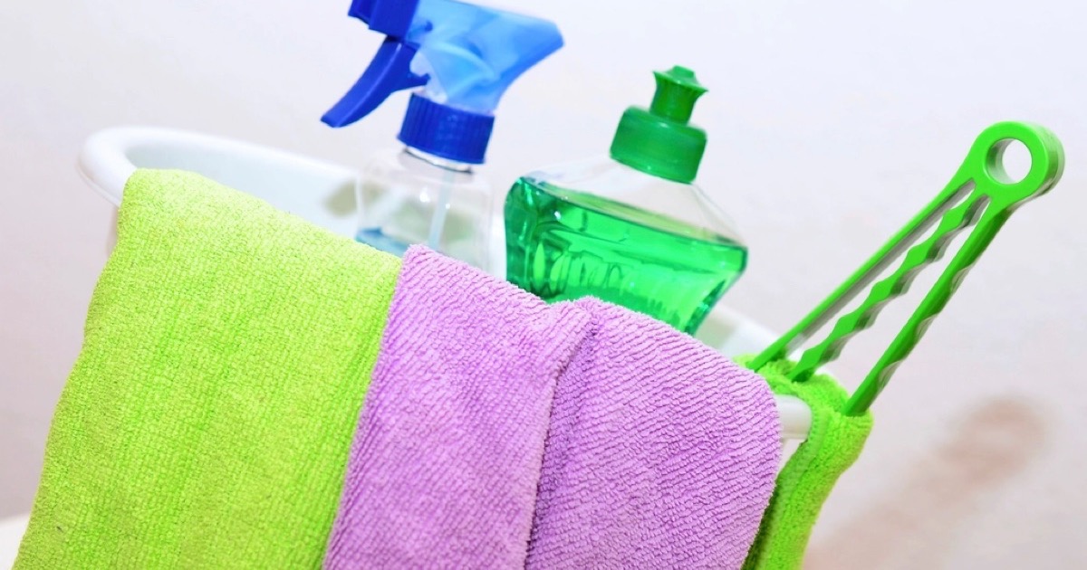 Gym Cleaning Checklist: Daily, Weekly and Monthly Tasks
